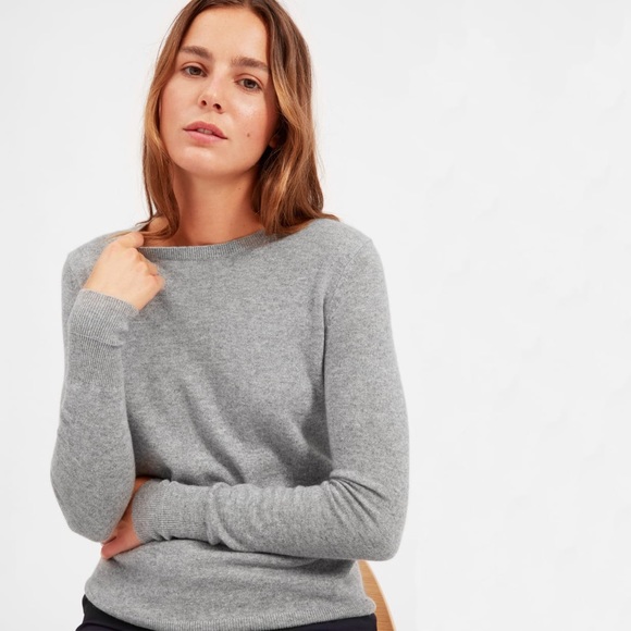 Everlane Sweaters - Everlane Cashmere Crew Neck Sweater Size M Gray